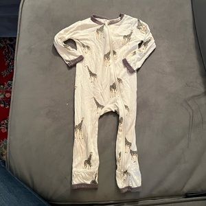 Giraffe Kyte baby romper